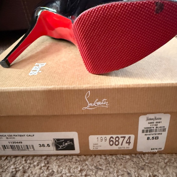 Christian Louboutin Black Patent heels - Picture 5 of 6